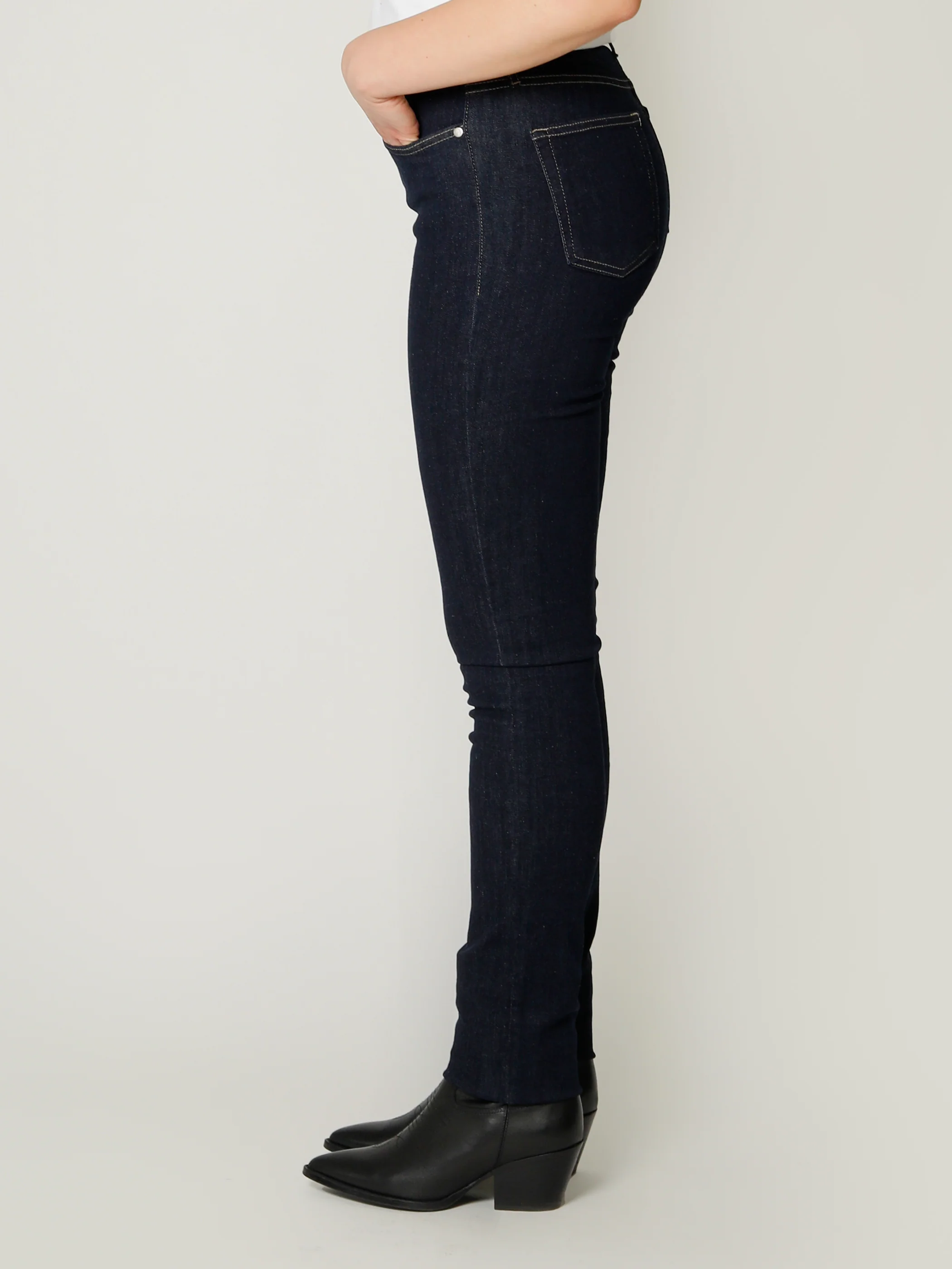 Cara Jeans - Image 3