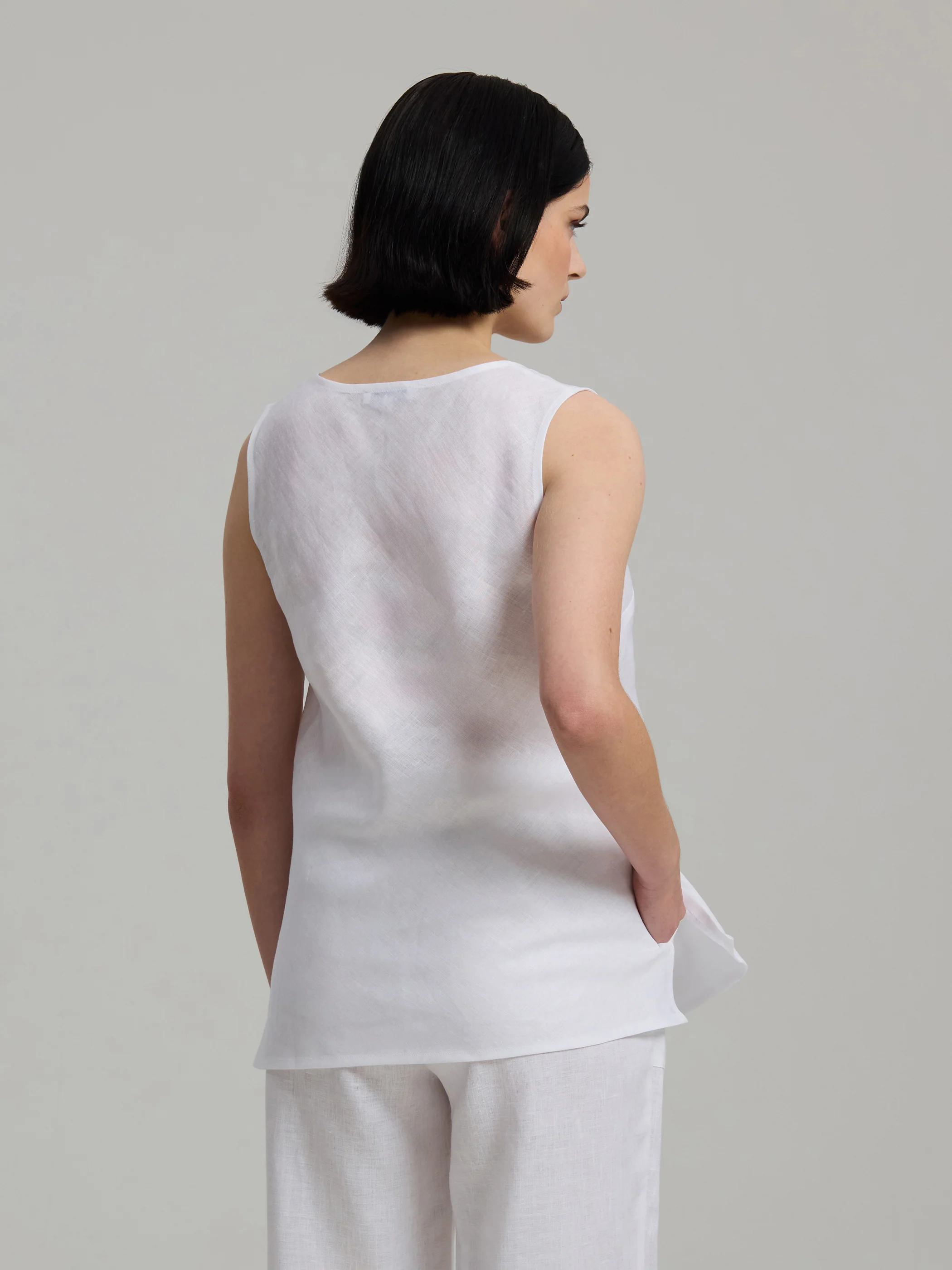 Chelsea Linen Top - Image 4