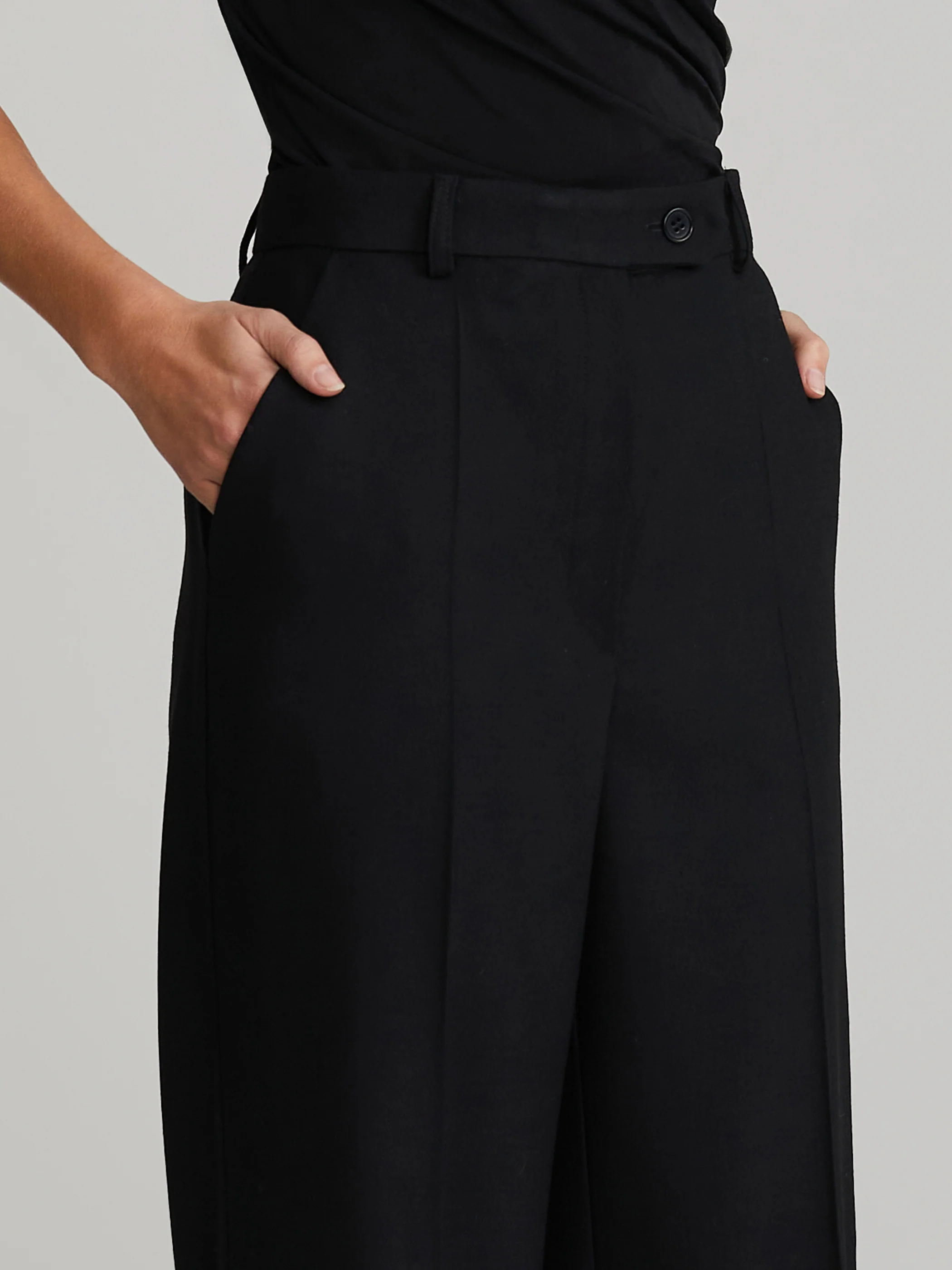 Gisella Wool Trousers - Image 4