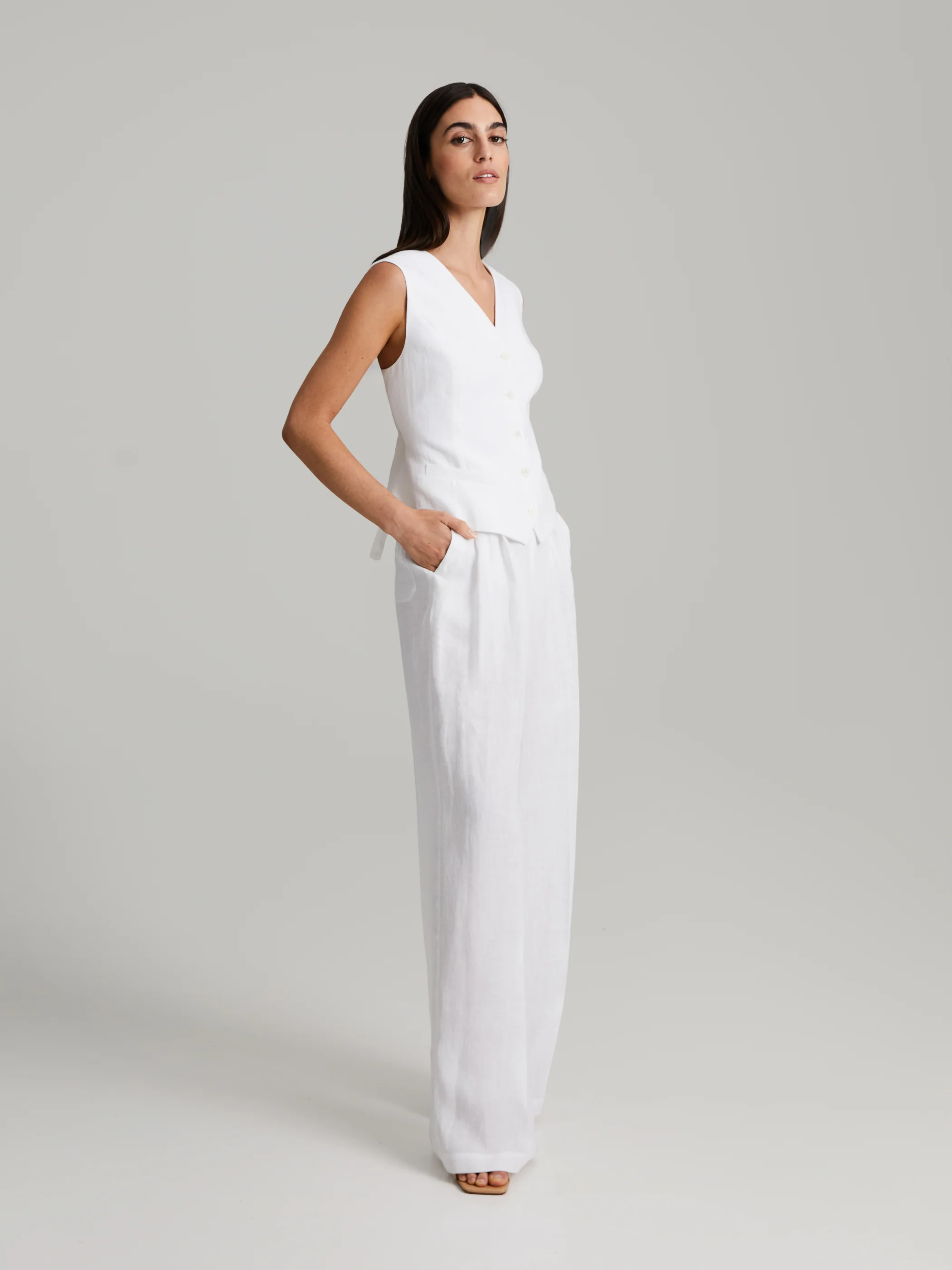 Gytel Linen Trousers - Image 3