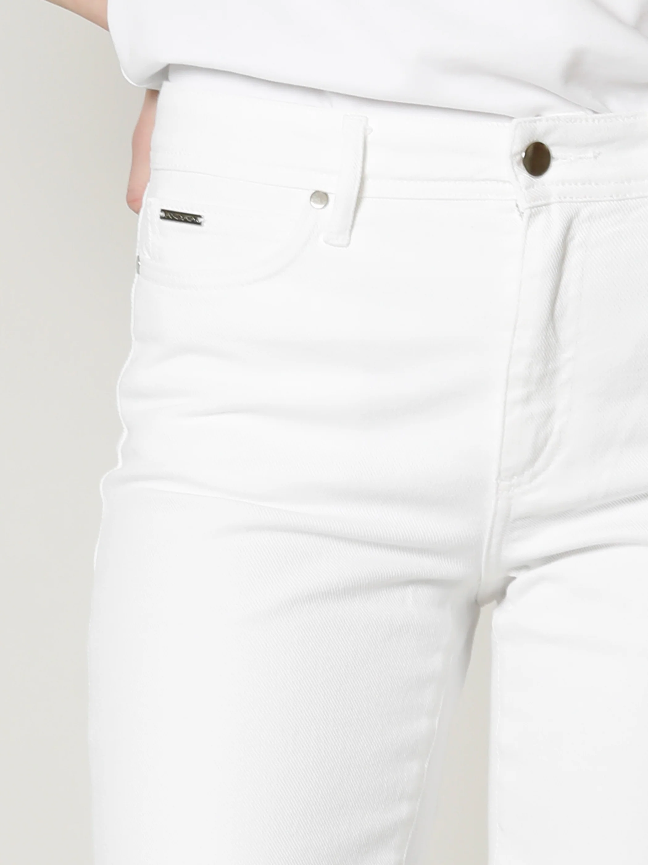 Cara S Jeans - Image 3