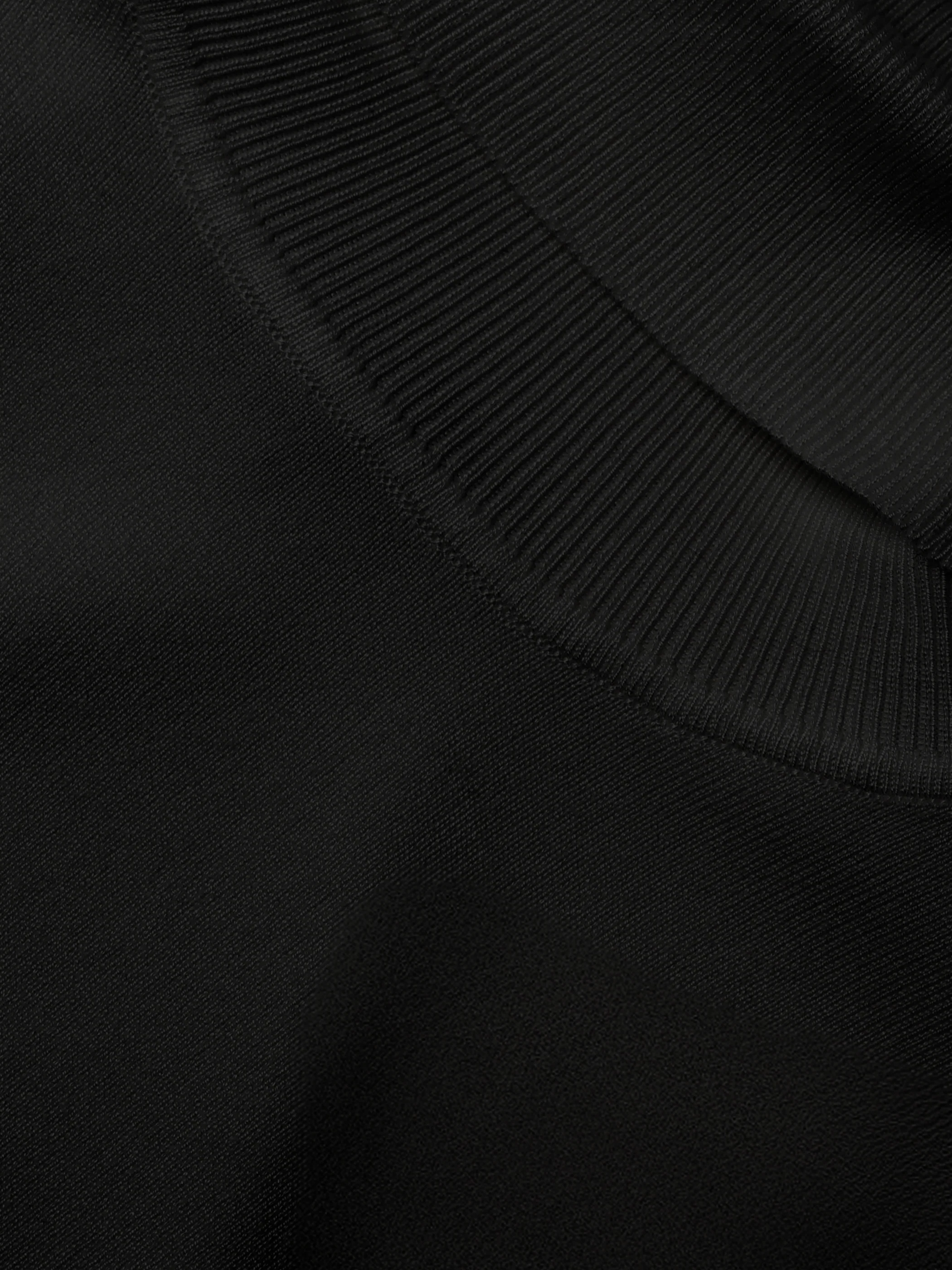 Pola Turtleneck Knit - Image 5