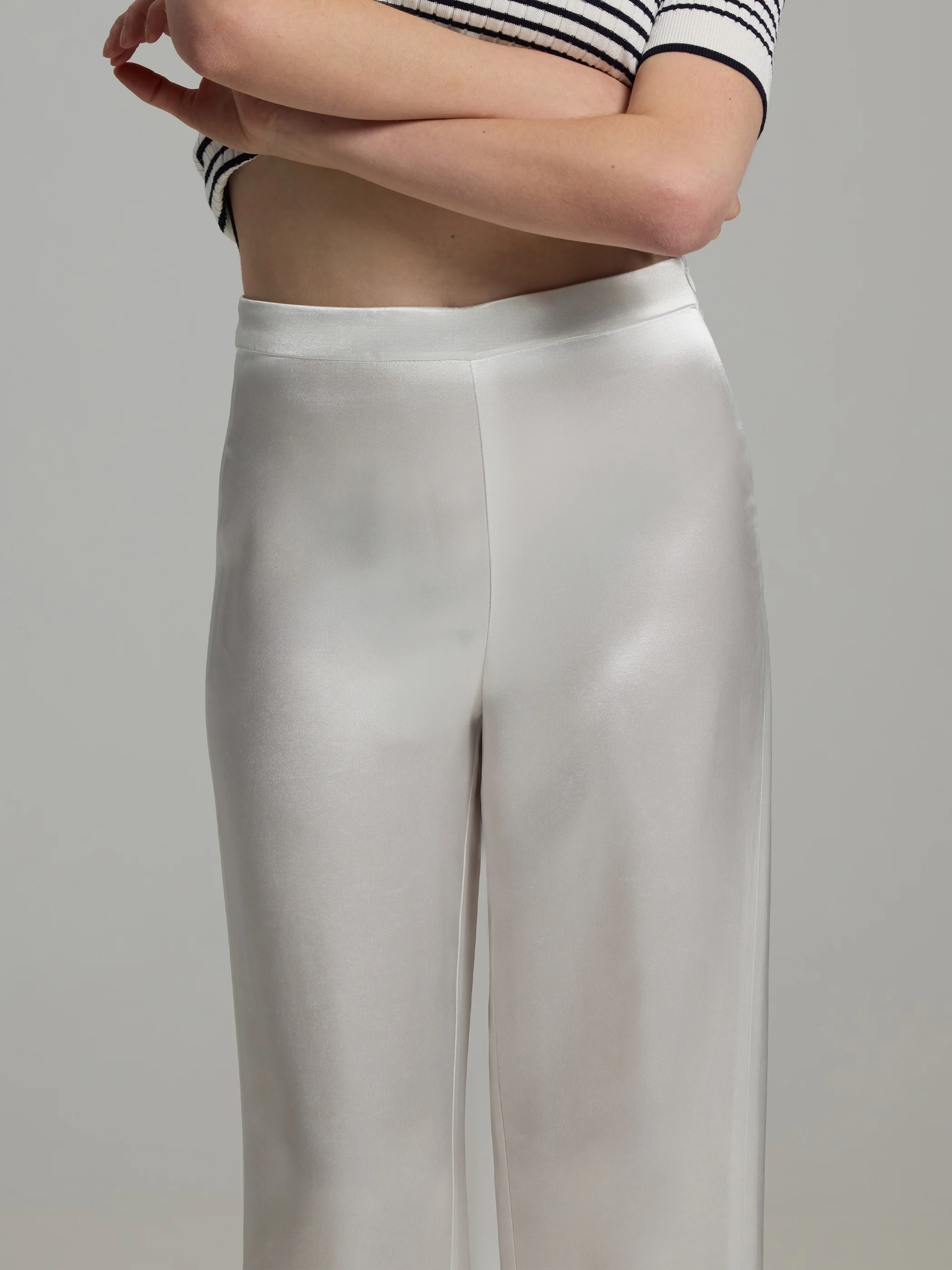 Sinea Trousers - Image 3